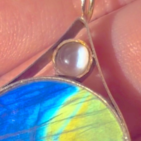 Stunning Labradorite and Gold Pendant With 24K Bezel set Moonstone One of a kind - Picture 2 of 12